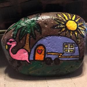 Meet your Posher, Lorie